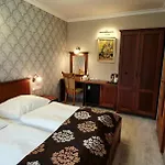 Kastiel Hanus Gasthuis 3*