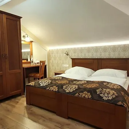 Kastiel Hanus Guest house