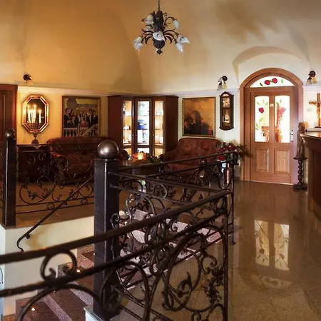 Kastiel Hanus 3* Spisske Hanusovce